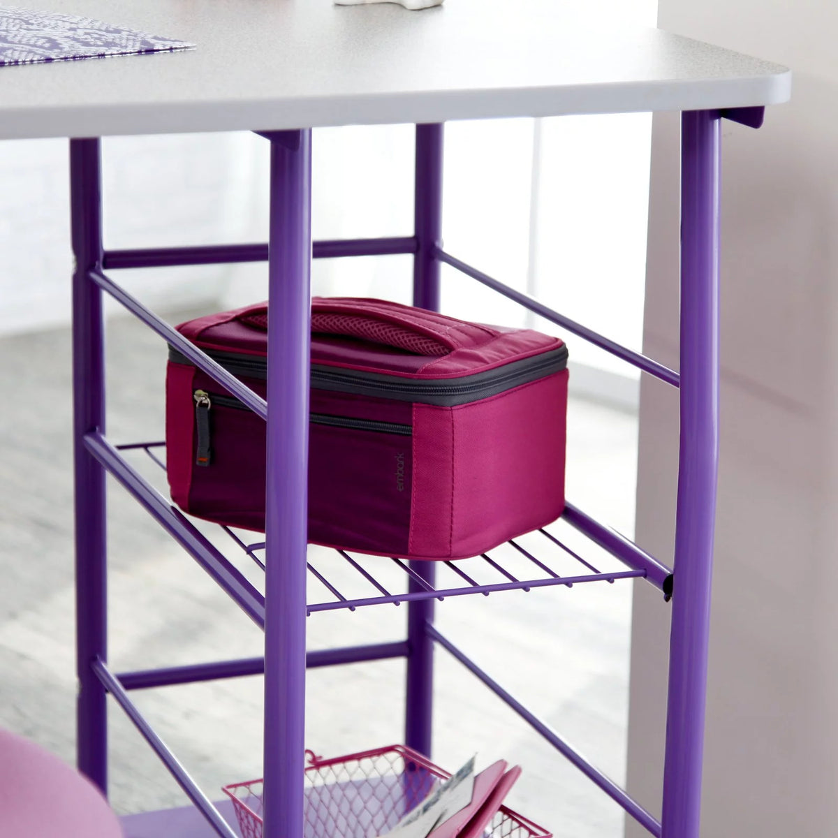 Portable Writing Desk P33916