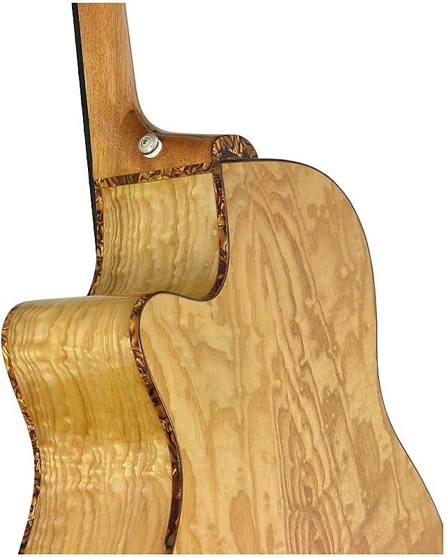 Quilt Ash Acoustic/Electric Guitar A528429