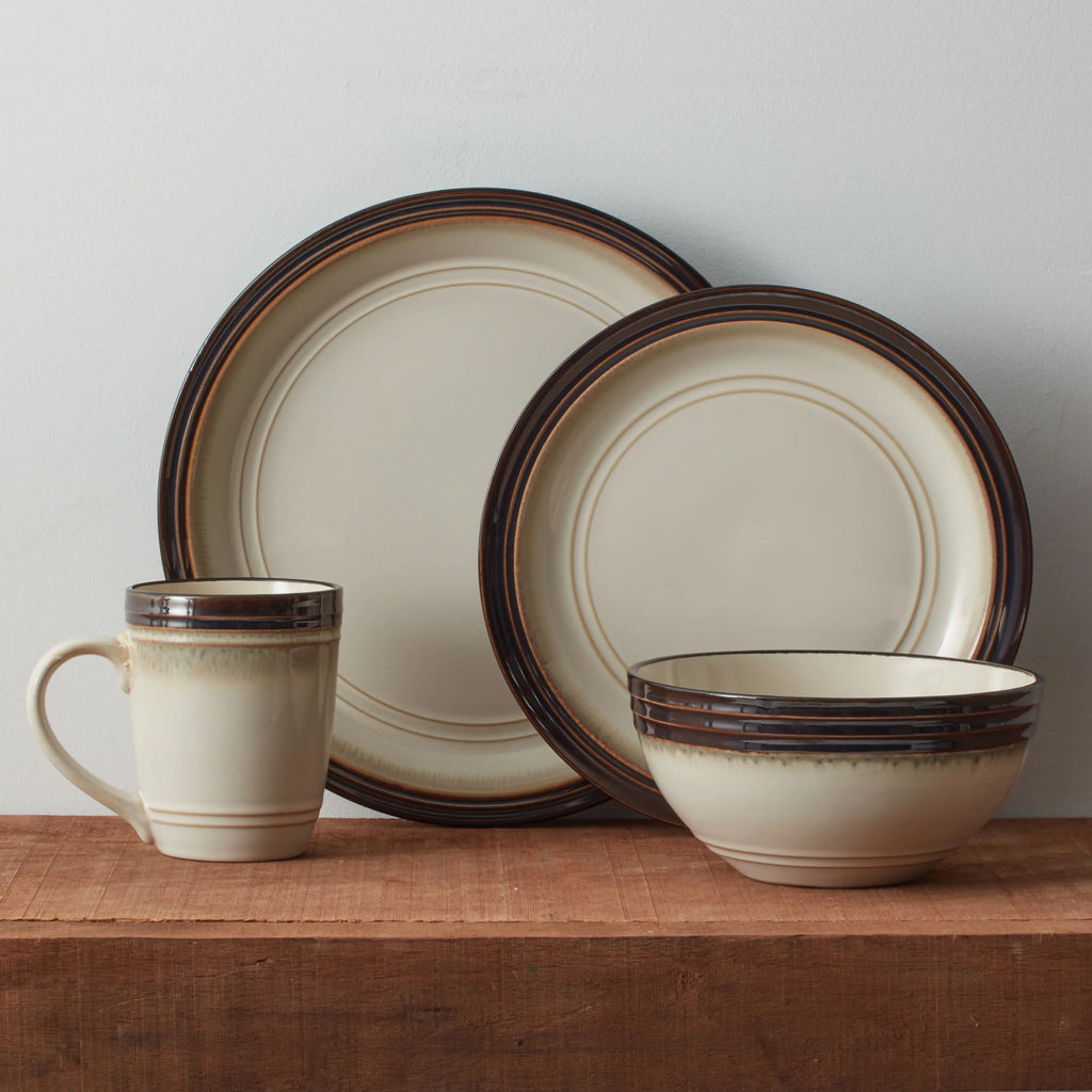 16-Piece Dinnerware Set K1859