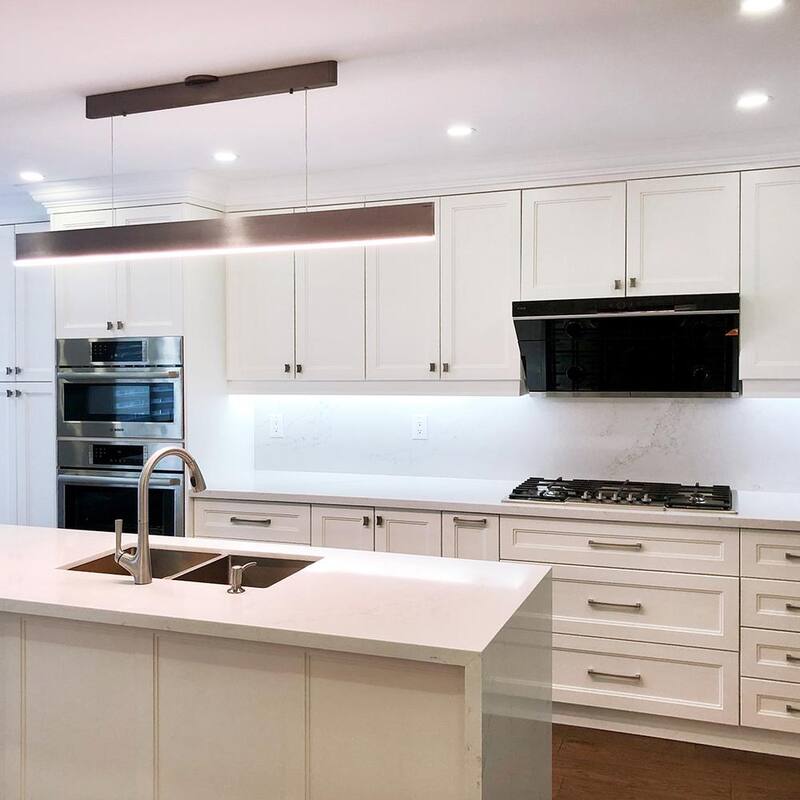 36 in. 850 CFM Under Cabinet or Wall Mount Range Hood with Touchscreen in Onyx Black Y158