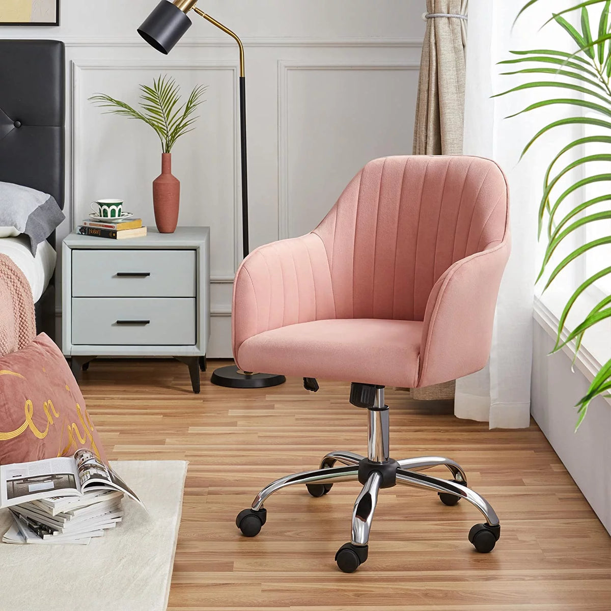 Velvet Height Adjustable Swivel Office Chair with Arms M319