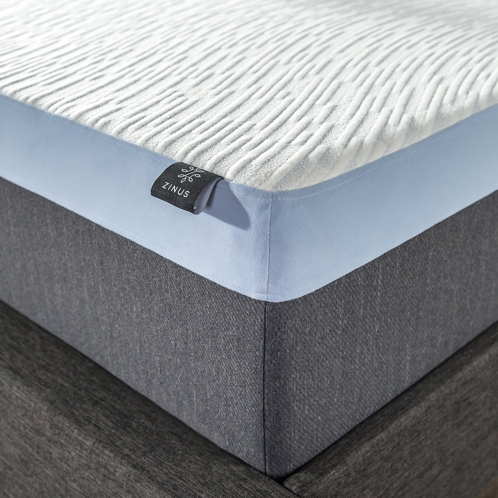 12 Gel Memory Foam Mattress Queen K88417