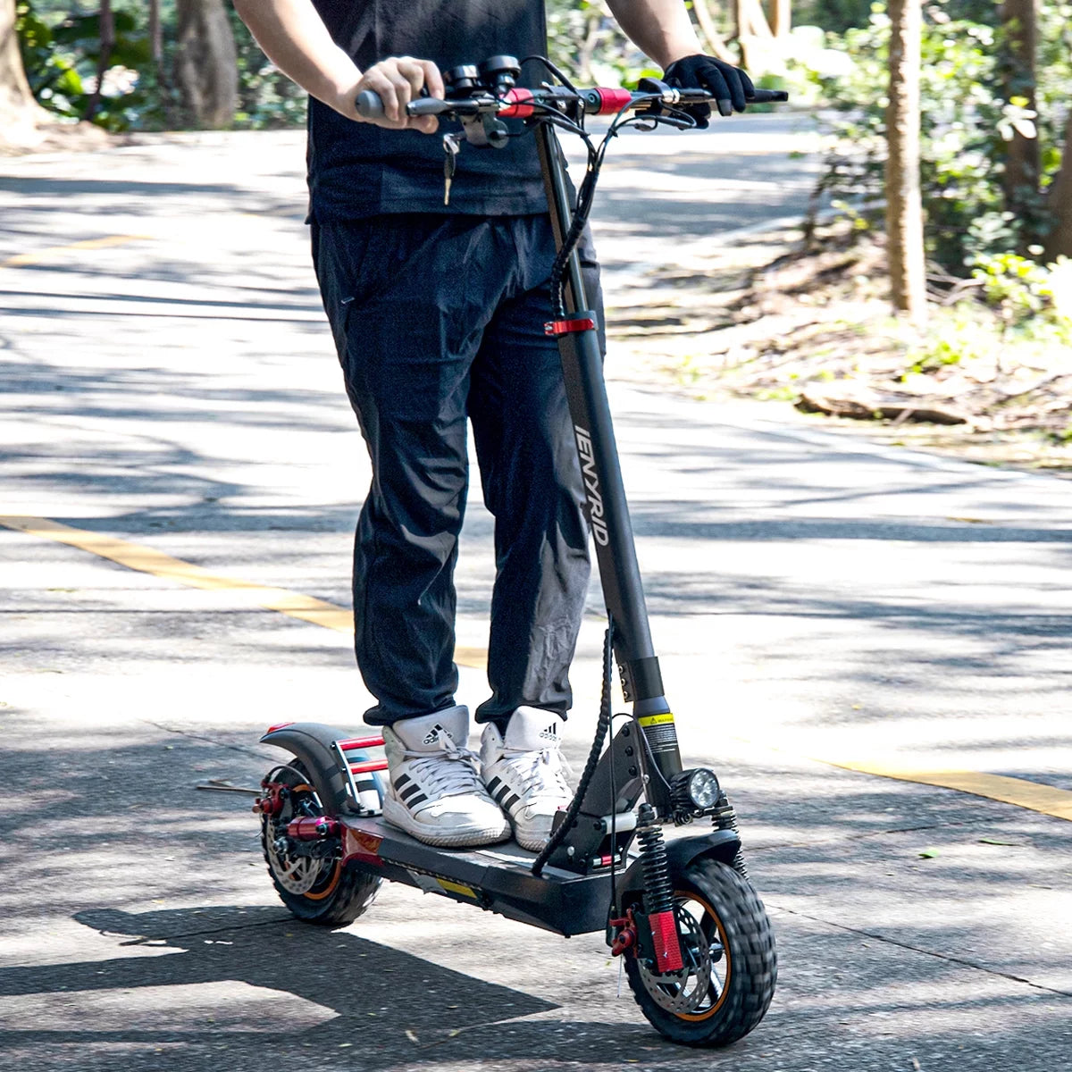 Electric Scooter with Seat, 10" Pneumatic Tires, 600W Motor T213036