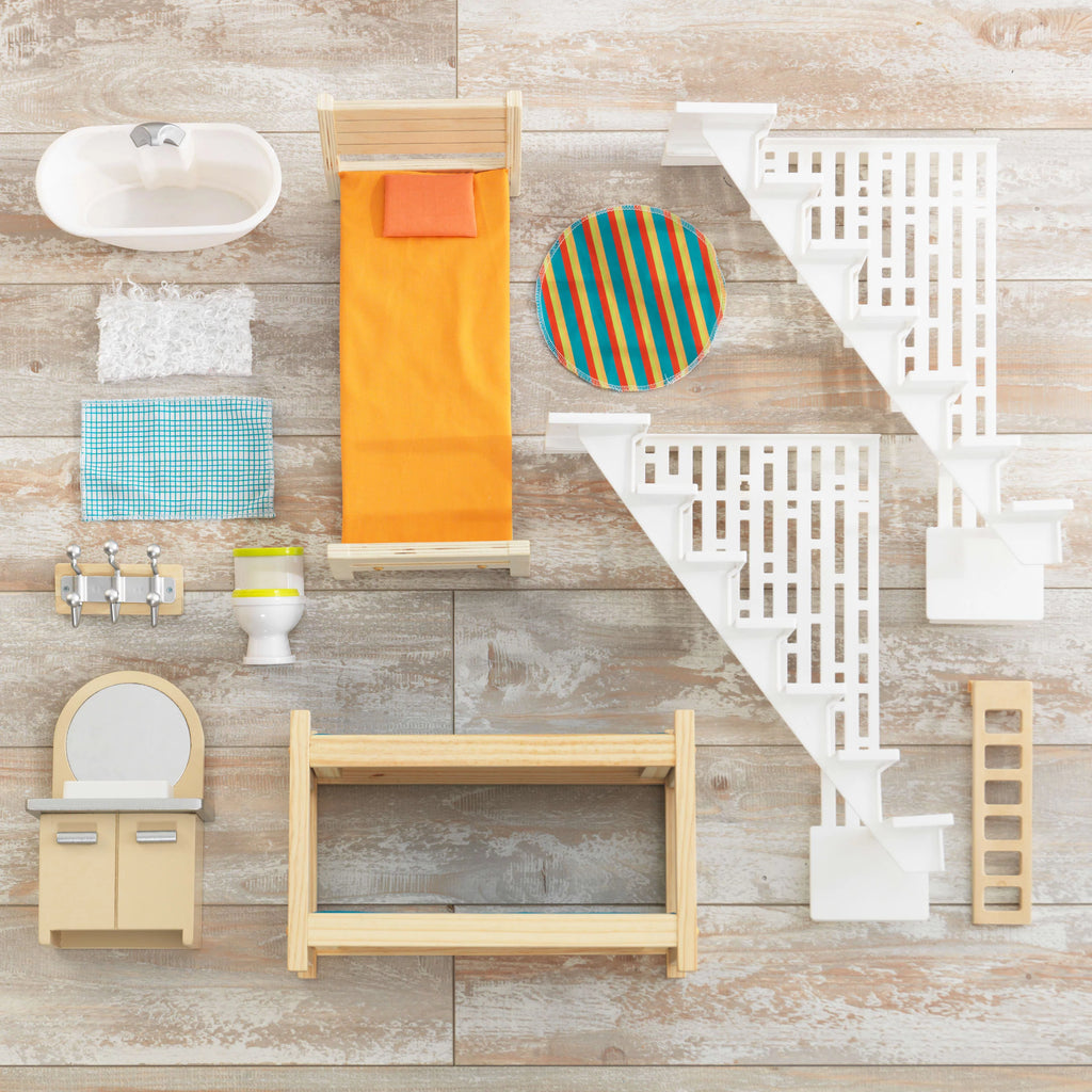 Wooden Dollhouse with 42 Accessories J684